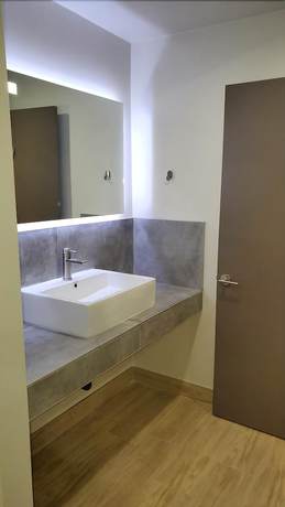 Imagen de la habitación del Hotel Exclusivo Inn and Suites. Foto 6