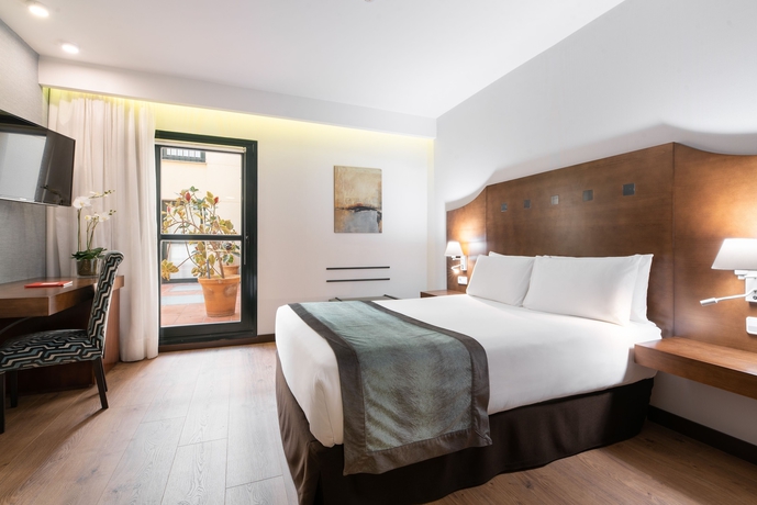 Imagen de la habitación del Hotel Exe Agora Caceres. Foto 4