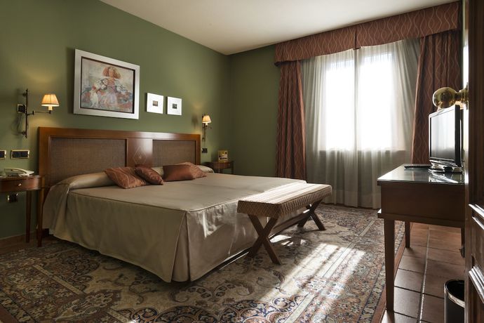 Imagen de la habitación del Hotel Exe Alfonso Viii. Foto 21