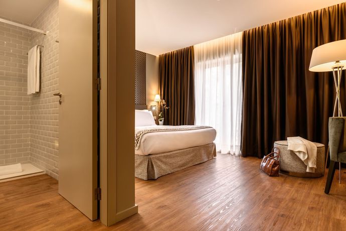 Imagen de la habitación del Hotel Exe Almada Porto. Foto 9