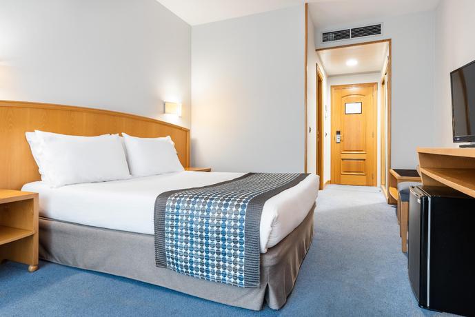 Imagen de la habitación del Hotel Exe Area Central. Foto 5