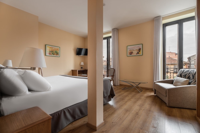 Imagen de la habitación del Hotel Exe Astur Plaza. Foto 3