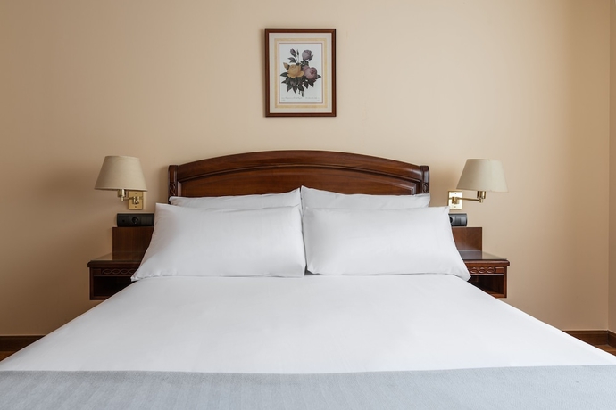 Imagen de la habitación del Hotel Exe Astur Plaza. Foto 12