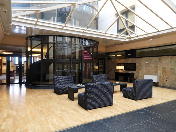 Imagen de los interiores del Hotel Exe Auriense. Foto 18