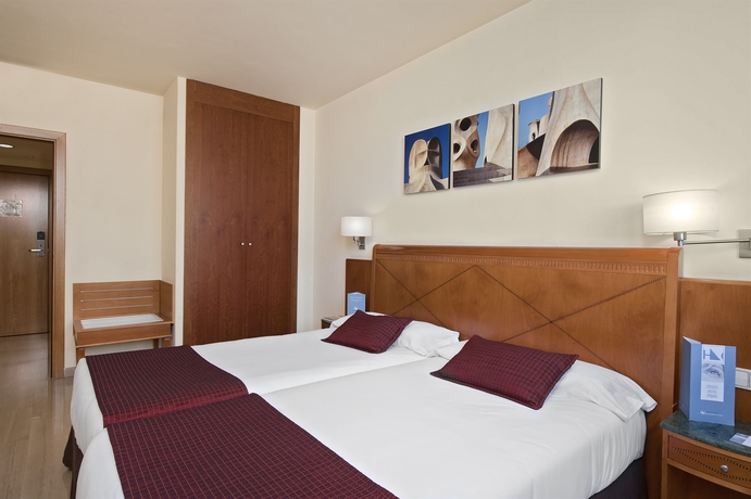 Imagen de la habitación del Hotel Exe Barberà Parc. Foto 10