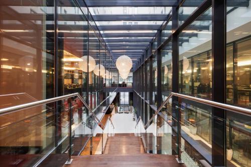 Imagen de los interiores del Hotel Exe Budapest Center. Foto 9