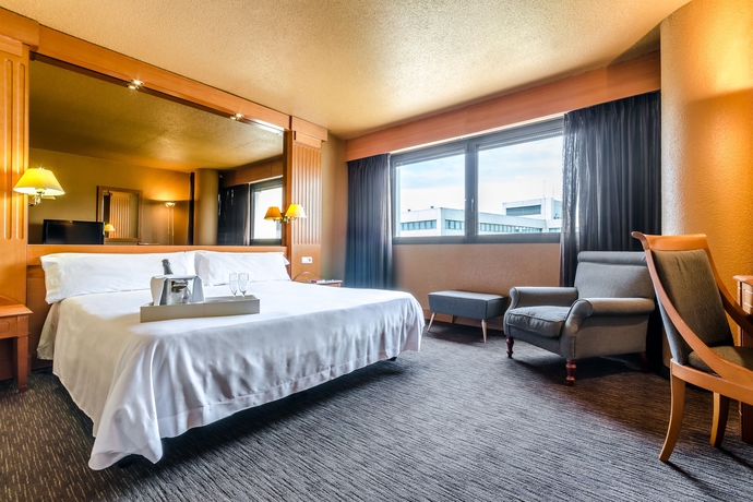 Imagen de la habitación del Hotel Exe Campus. Foto 13