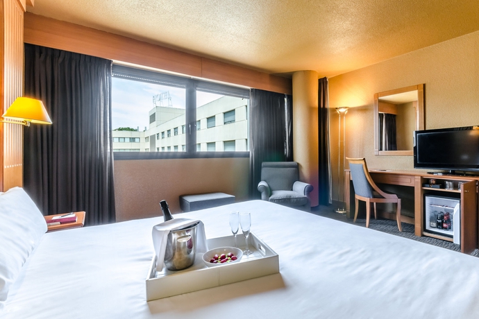 Imagen de la habitación del Hotel Exe Campus. Foto 14