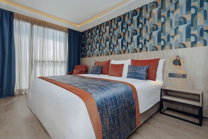 Imagen de la habitación del Hotel Exe Casablanca. Foto 7