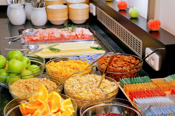 Imagen del bar/restaurante del Hotel Exe City Park. Foto 5