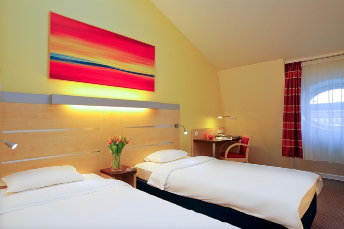 Imagen de la habitación del Hotel Exe City Park. Foto 9