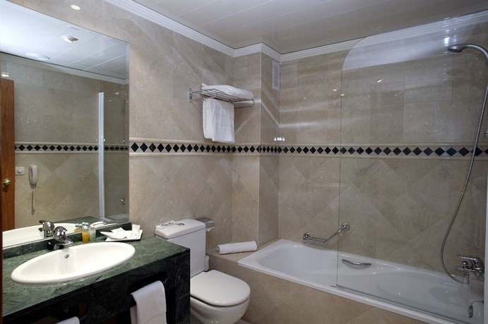 Imagen de la habitación del Hotel Exe Ciudad De Cordoba. Foto 8