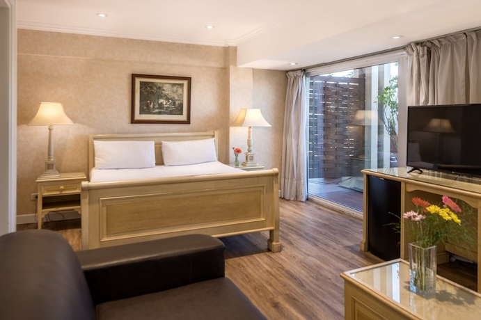 Imagen de la habitación del Hotel Exe Colón. Foto 15