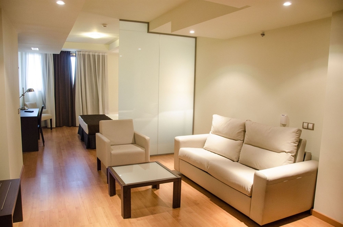 Imagen de los interiores del Hotel Exe Convention Plaza Madrid. Foto 13