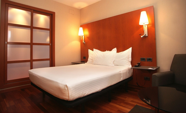 Imagen de la habitación del Hotel Exe Cuenca. Foto 4