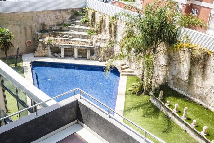 Imagen general del Hotel Exe Cunit Suites and Spa. Foto 7