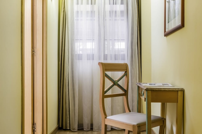 Imagen de la habitación del Hotel Exe Domus Aurea. Foto 5