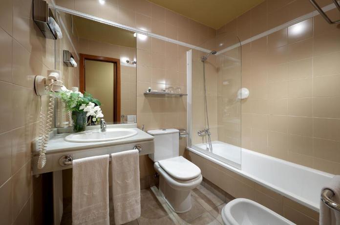 Imagen de la habitación del Hotel Exe El Magistral. Foto 7