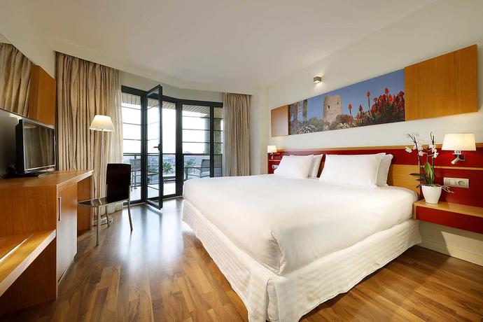 Imagen de la habitación del Hotel Exe Estepona Thalasso and Spa - Adults Only. Foto 7