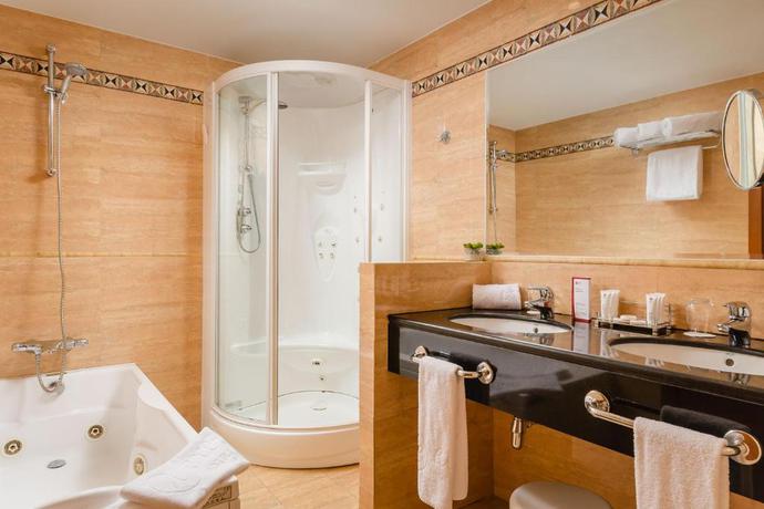 Imagen de la habitación del Hotel Exe Getafe. Foto 8