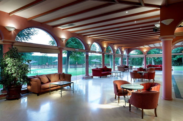 Imagen de los interiores del Hotel Exe Gran Solúcar. Foto 15