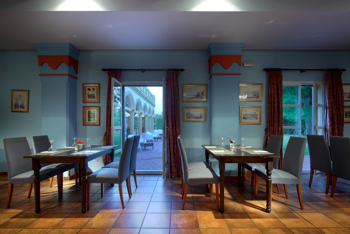 Imagen del bar/restaurante del Hotel Exe Gran Solúcar. Foto 7