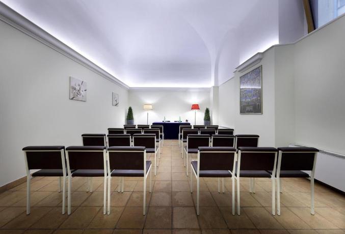 Imagen de los interiores del Hotel Exe International Palace. Foto 9