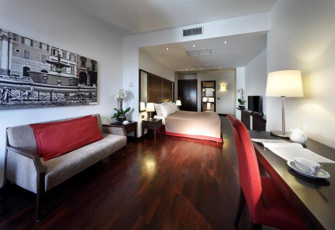 Imagen de la habitación del Hotel Exe International Palace. Foto 5