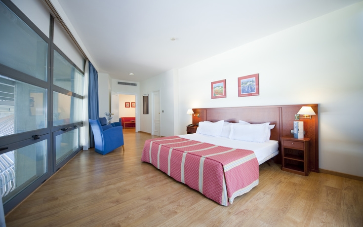 Imagen de la habitación del Hotel Exe Isla Cartuja. Foto 8