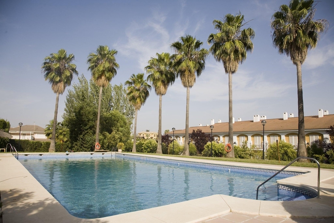 Imagen general del Hotel Exe Las Adelfas. Foto 2