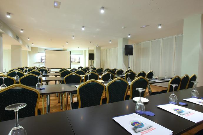 Imagen general del Hotel Exe Las Palmas. Foto 16