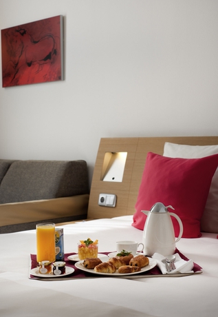 Imagen de la habitación del Hotel Exe Madrid Norte. Foto 10