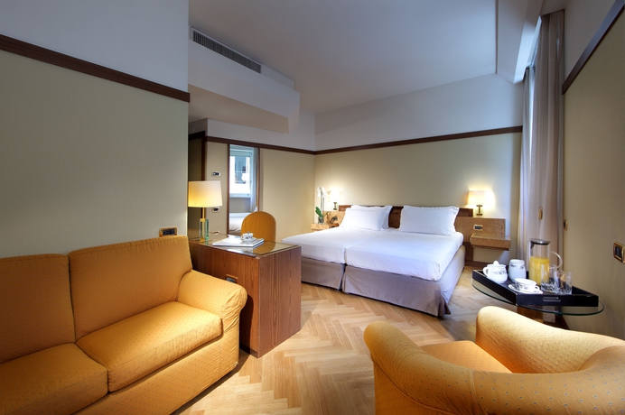 Imagen de la habitación del Hotel Exe Majestic. Foto 7