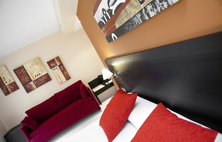 Imagen de la habitación del Hotel Exe Malaga Museos. Foto 12