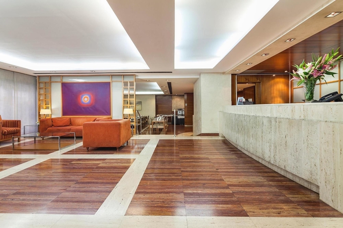 Imagen de los interiores del Hotel Exe Mitre. Foto 15