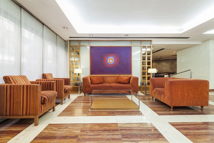 Imagen de los interiores del Hotel Exe Mitre. Foto 16