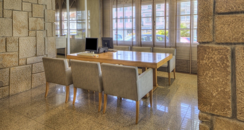 Imagen de los interiores del Hotel Exe Peregrino. Foto 15