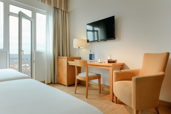 Imagen de la habitación del Hotel Exe Peregrino. Foto 11