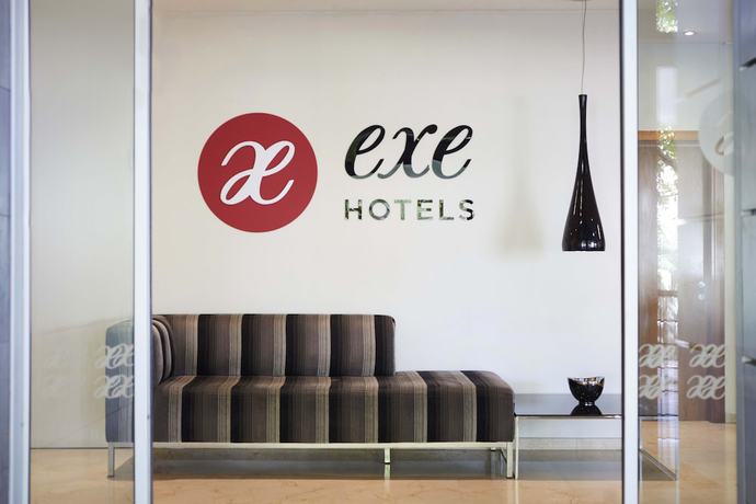 Imagen de los interiores del Hotel Exe Plaza Delicias. Foto 18