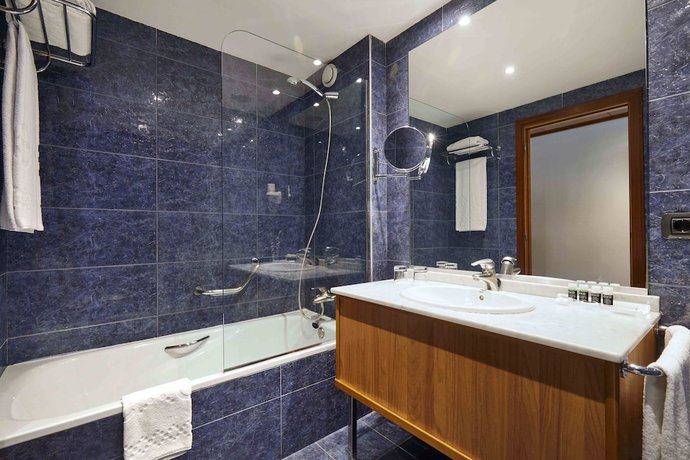 Imagen de la habitación del Hotel Exe Plaza Delicias. Foto 3