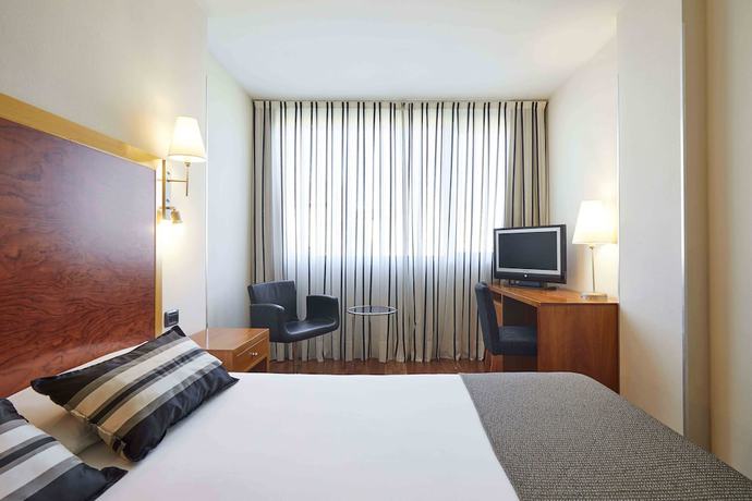 Imagen de la habitación del Hotel Exe Plaza Delicias. Foto 4