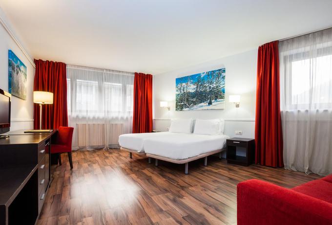 Imagen de la habitación del Hotel Exe Prisma. Foto 8