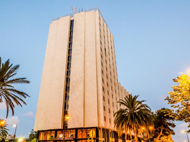 Imagen general del Hotel Exe Rey Don Jaime. Foto 16