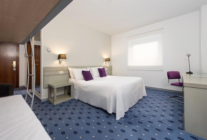 Imagen de la habitación del Hotel Exe Salamanca. Foto 8