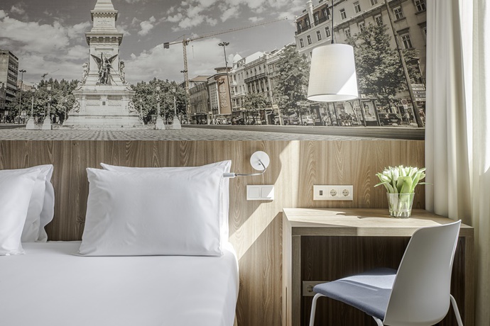 Imagen de la habitación del Hotel Exe Saldanha. Foto 5