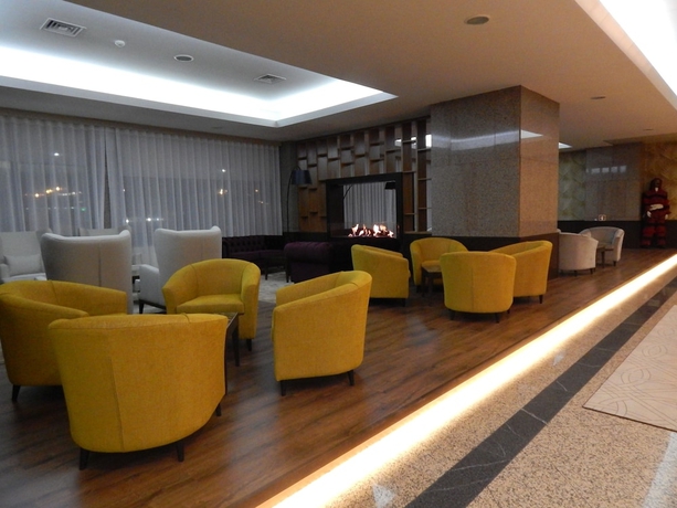 Imagen de los interiores del Hotel Exe São Lázaro. Foto 16