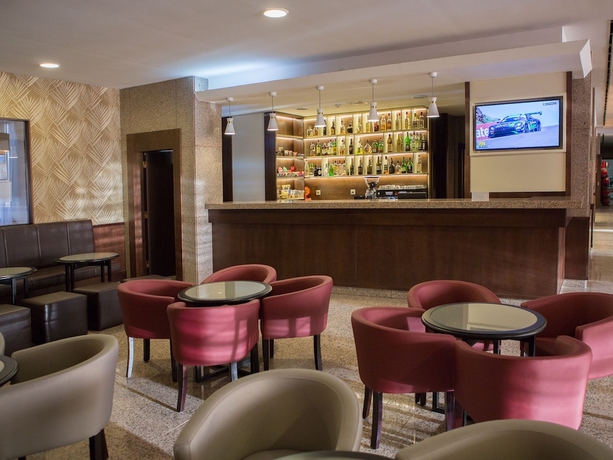 Imagen de los interiores del Hotel Exe São Lázaro. Foto 19