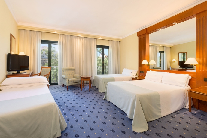 Imagen de la habitación del Hotel Exe Sevilla Macarena. Foto 14