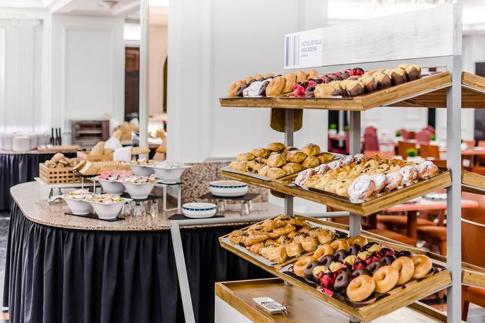 Imagen del bar/restaurante del Hotel Exe Sevilla Macarena. Foto 2