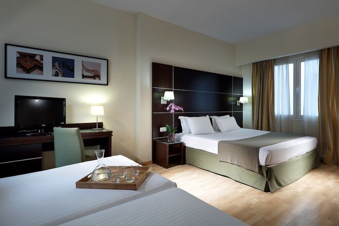 Imagen de la habitación del Hotel Exe Tartessos. Foto 6